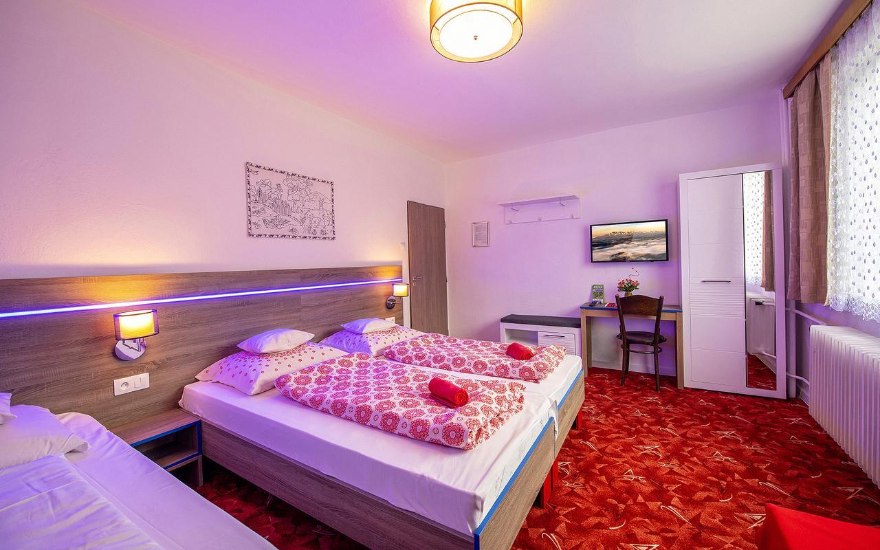 Guesthouse Cyprian Ждьяр Экстерьер фото