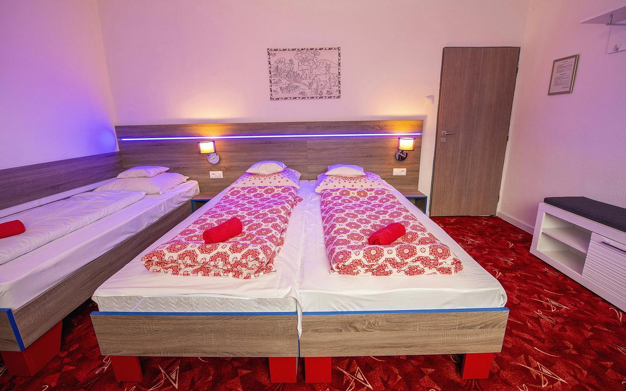 Guesthouse Cyprian Ждьяр Экстерьер фото